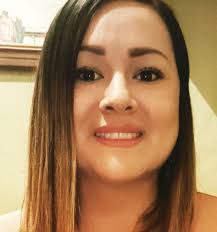 <em>Arianna Flores</em>